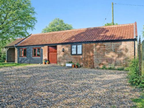 Norwich House | The Barn