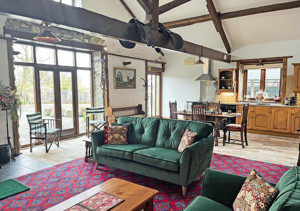 Laneast House | The Barton