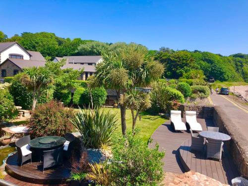 Penarth House | The Beach Barn