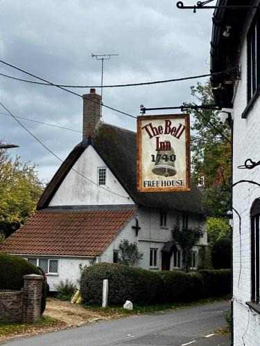 Great Cheverell Hotel | The Bell Inn