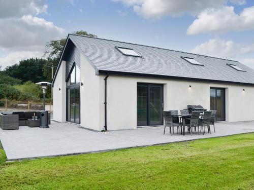 Castle Douglas House | The Byre