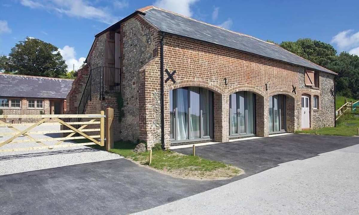 Holworth House | The Cart Shed, rustic holiday retreat in Dorset