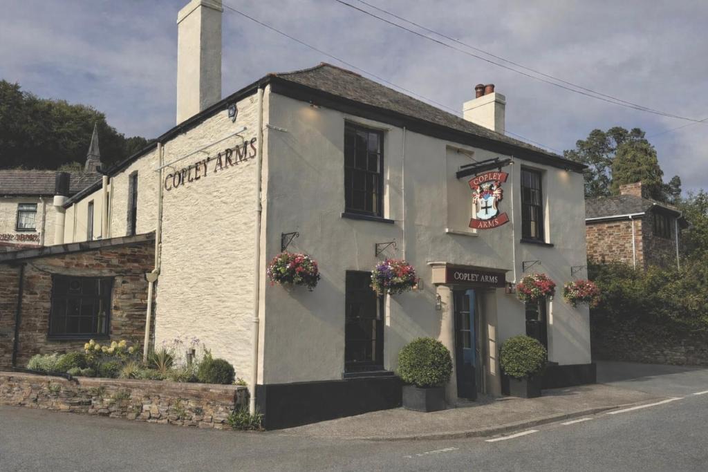 Hessenford Hotel | The Copley Arms