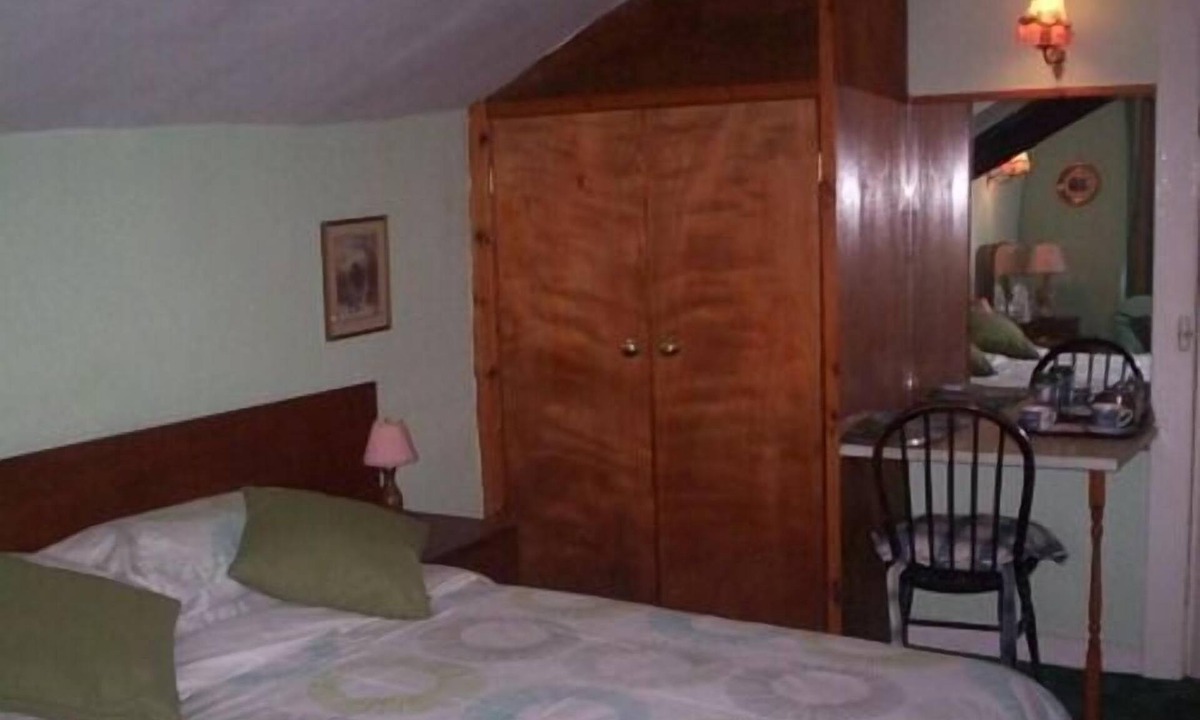 Kirkby Lonsdale Bed & Breakfast | The Copper Kettle