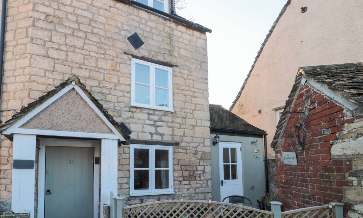 Ozleworth Cottage | The Corner Cottage