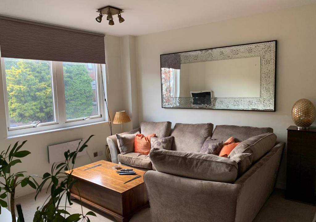 Windsor City Centre Apartment | The Courtyard by Accommodation Windsor