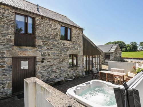 Camelford House | The Dairy Barn