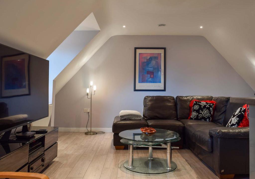 Wallingford Apartment | The Ewelme Hideaway