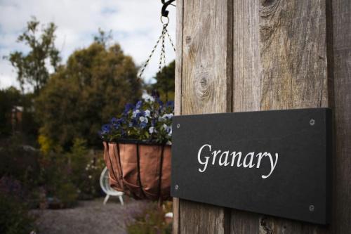 Barbrook Apartment | The Granary