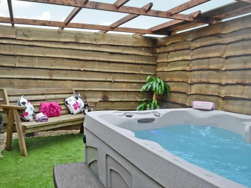 Lydney House | The Granary
