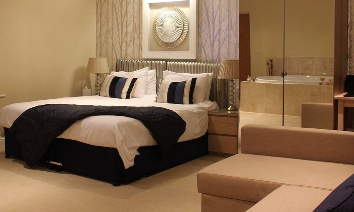Yeovil Bed & Breakfast | The Keep