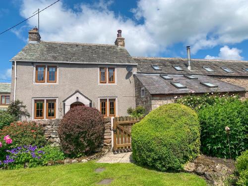 Penrith House | The Mains