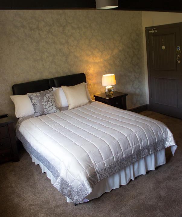 Rishworth Bed & Breakfast | The Malthouse