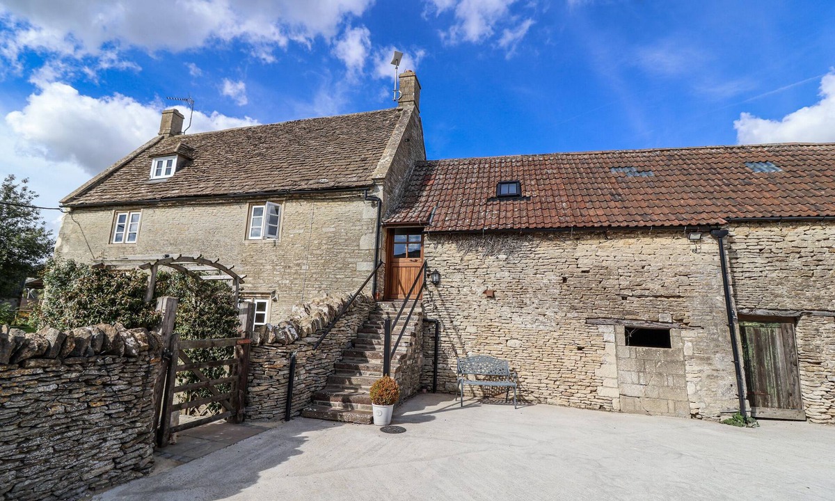 Nettleton Cottage | The Old Dairy