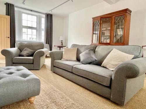 Helmsley House | The Old Post Office - Central Helmsley with Parking