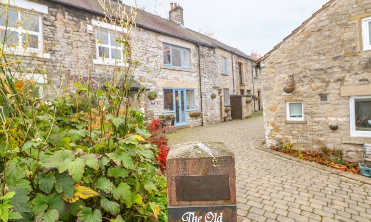 Castleton Cottage | The Old Workshop