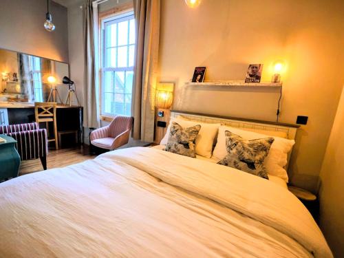 Broseley House | The Pheasant