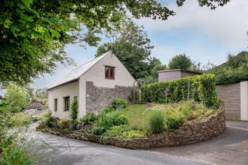Holsworthy House | The Small Barn