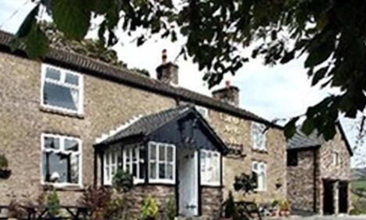 Macclesfield Bed & Breakfast | The Stanley Arms