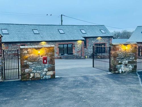 Newbridge House | The Steading