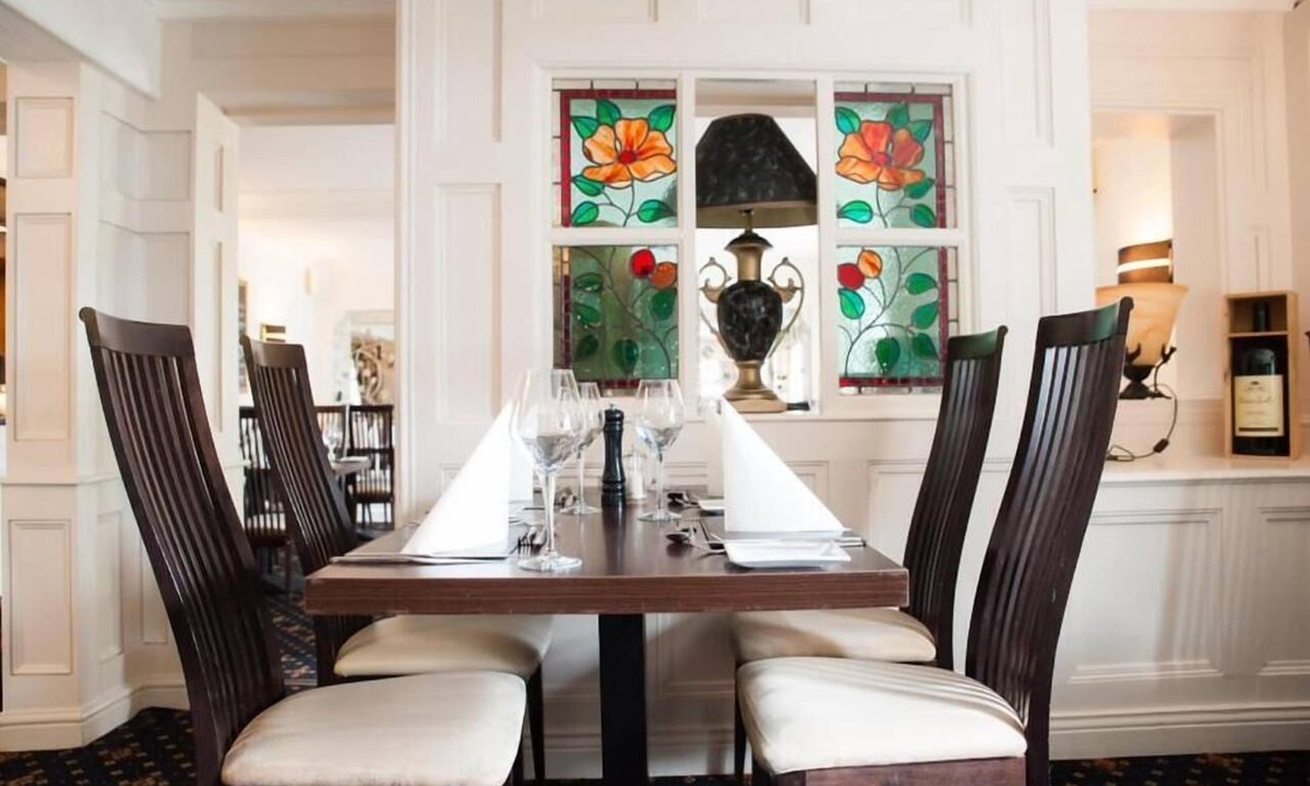 Carlton-in-Cleveland Hotel | The Treebridge Hotel