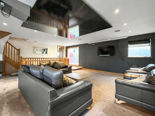 Towyn House | The Wendover