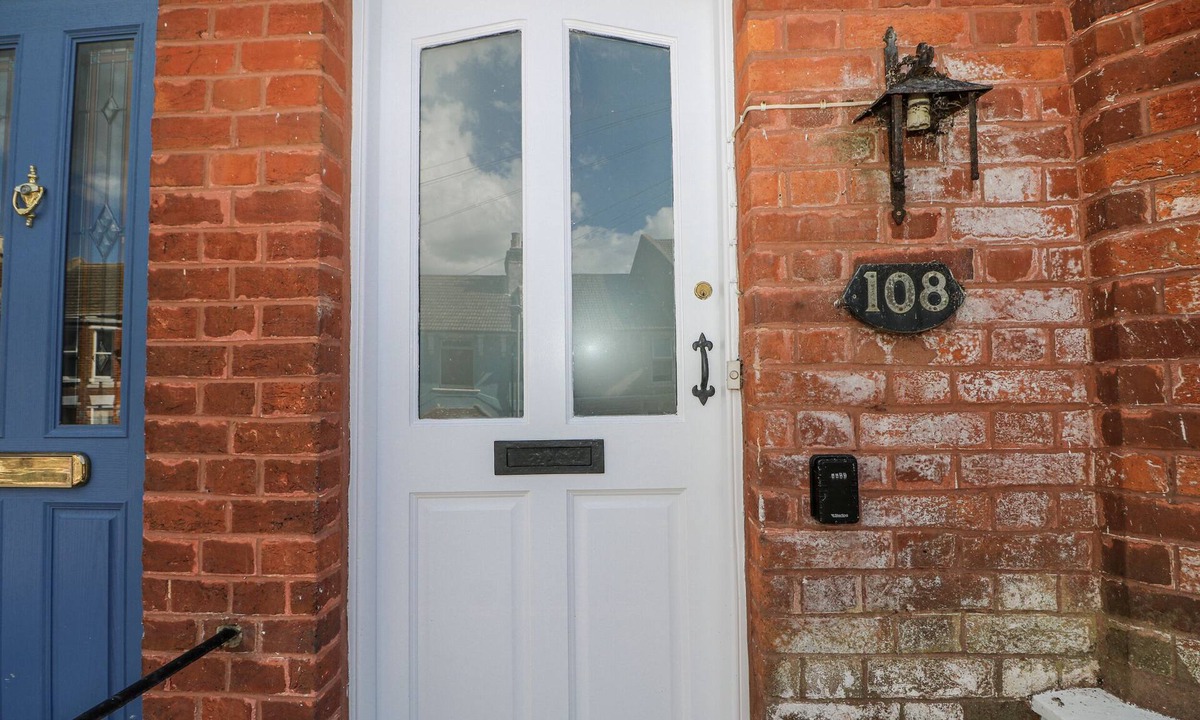 Hastings Cottage | Thistle Villa