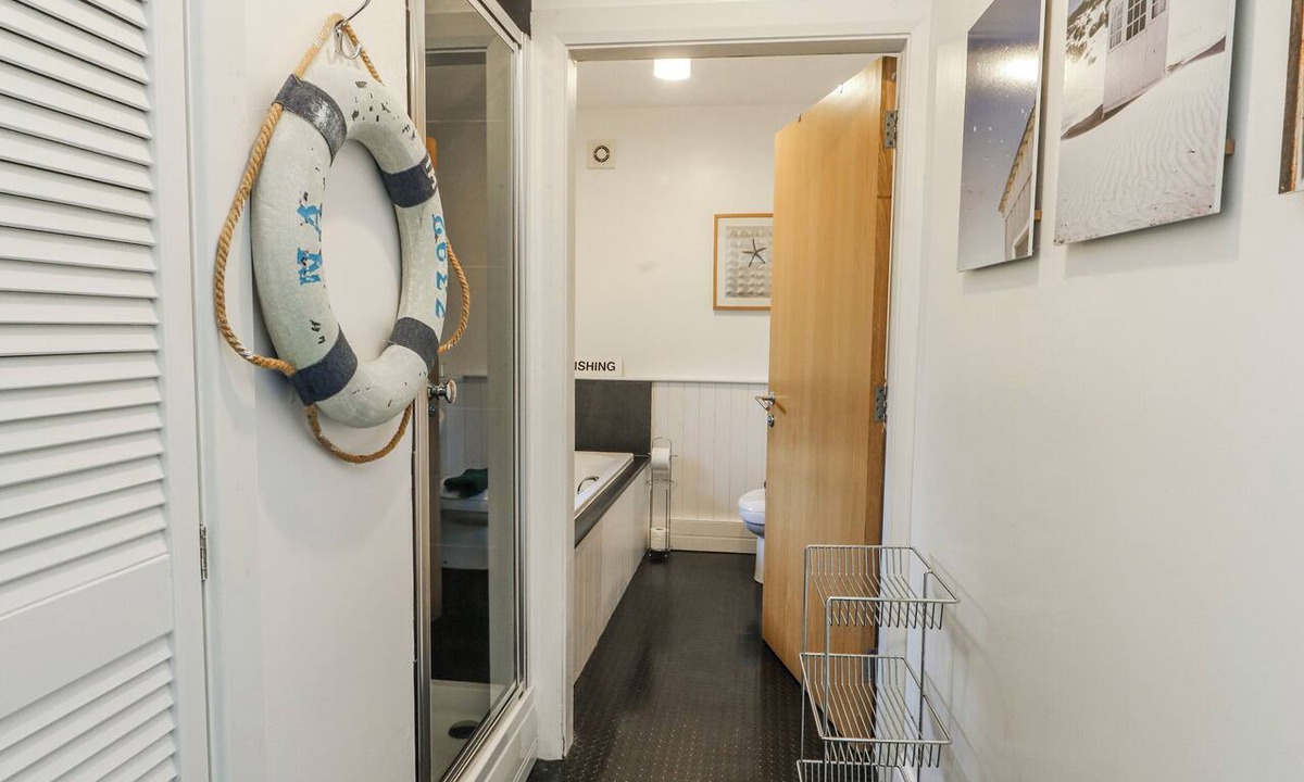 Dulas Cottage | Too Hoots