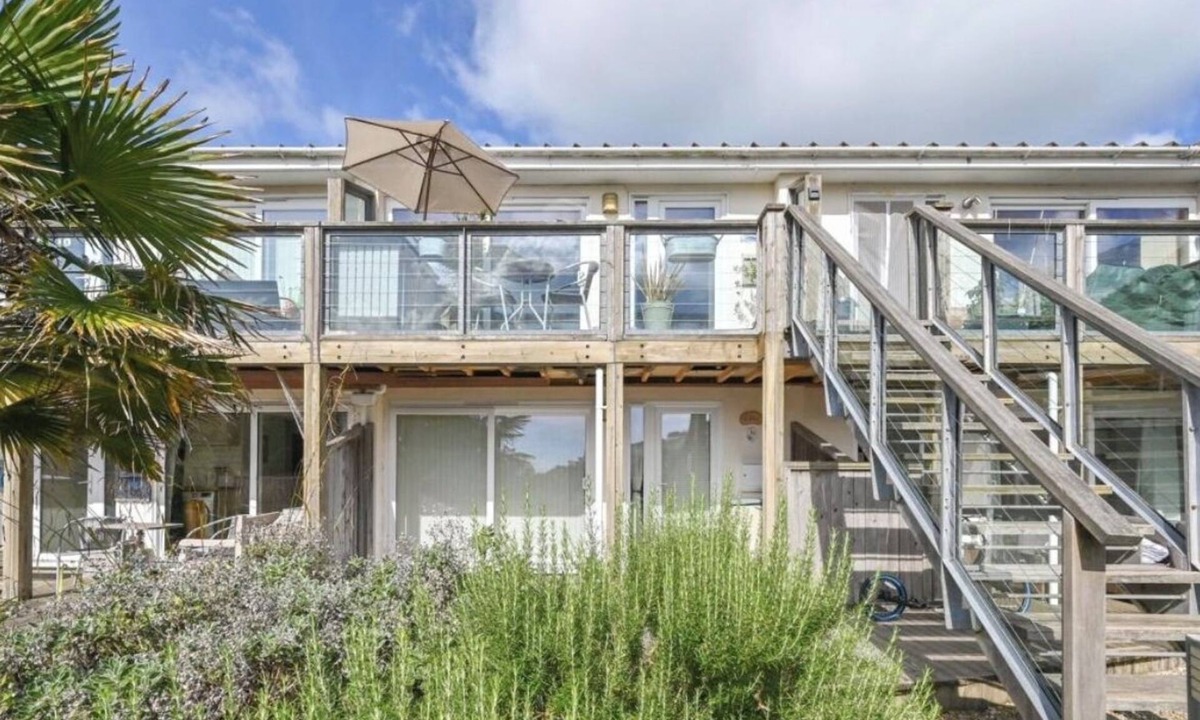 Downderry Apartment | Torpoint - Apartment - Sleeps4 - Seaside - Parking