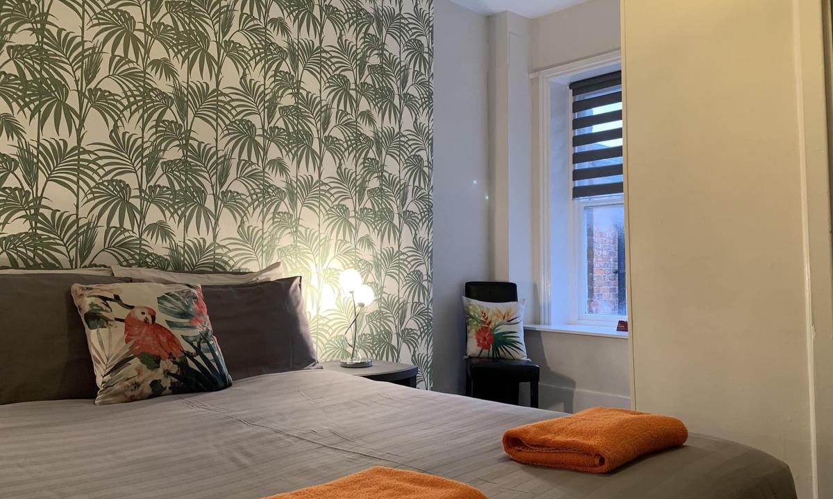 North Shore Hotel | Tropics Beach Hotel