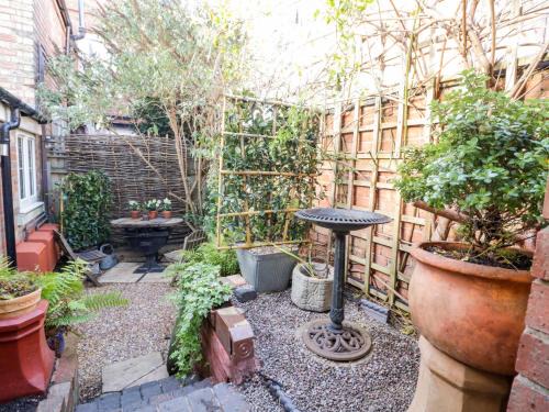 Evesham Apartment | Tucked Away