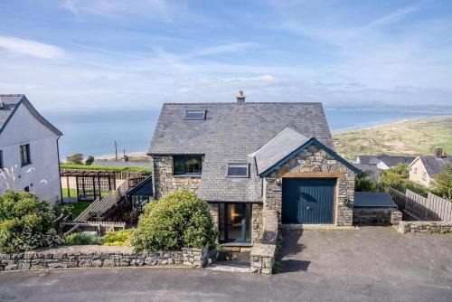 Harlech House | Ty-Mari