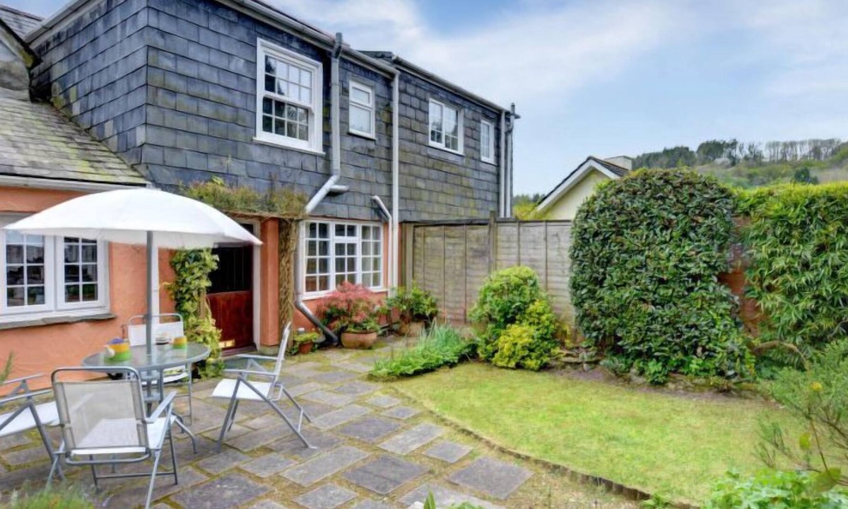 Hessenford House | Vacation home Currence in Looe - 6 persons, 3 bedrooms