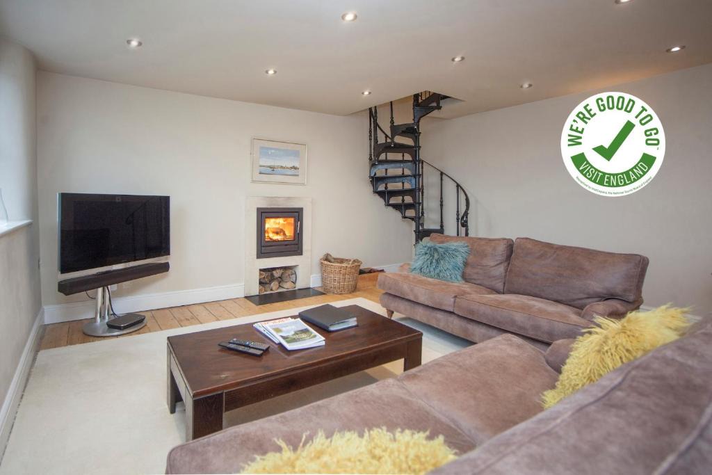 Newton St Loe House | Victorian Annexe - Bath