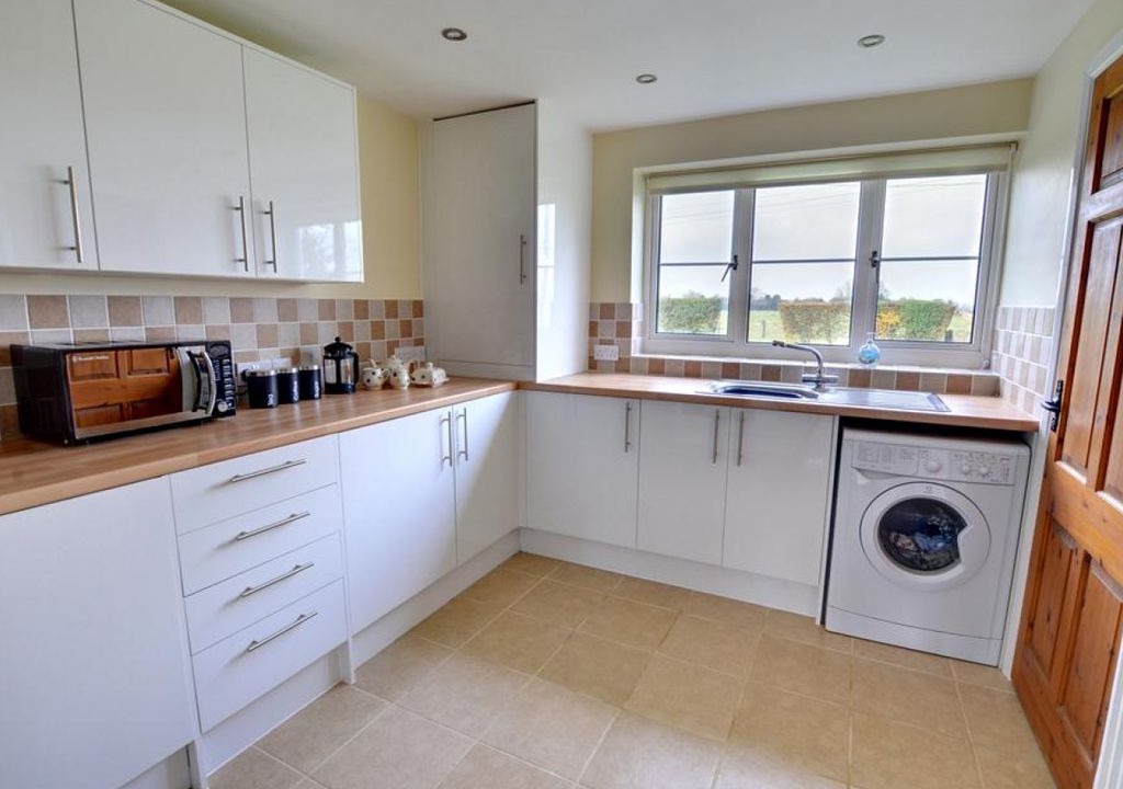 Selsted House | Walnut Cottage - Two Bedroom House, Sleeps 4