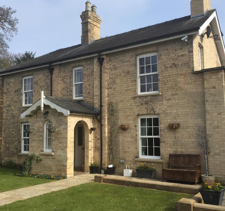 Lincoln House | Wayside , 3 bed , 2 bath charming house close to Lincoln