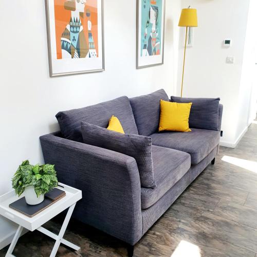 Wolverhampton Apartment | West Park Annex - Central Wolverhampton