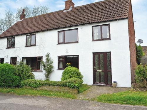 Horncastle House | White Cottage