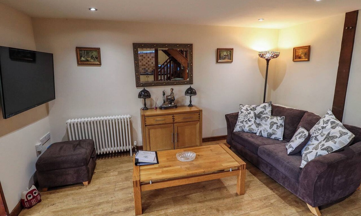 Spalding Cottage | Willow Tree Barn