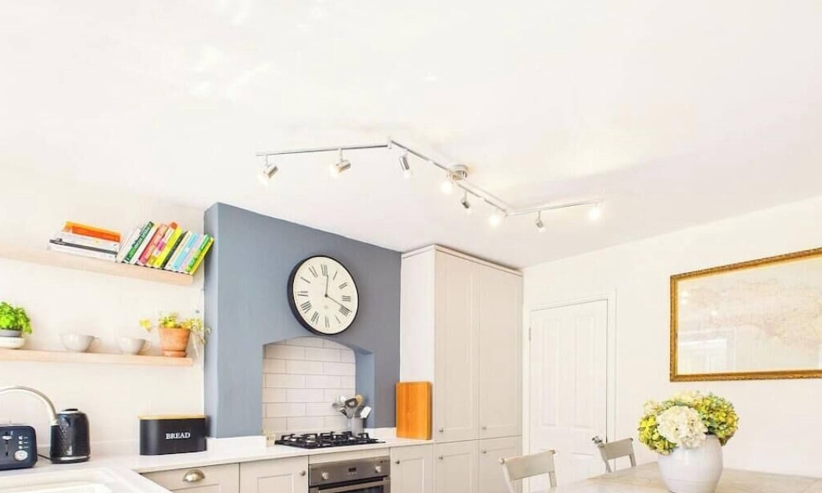 Winchcombe House | Winchcombe Cottage with breathtaking views