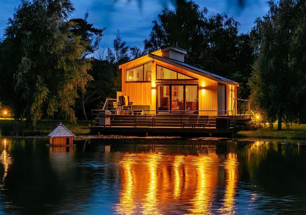 Frampton Resort | Woad Mill Lakeside Lodges