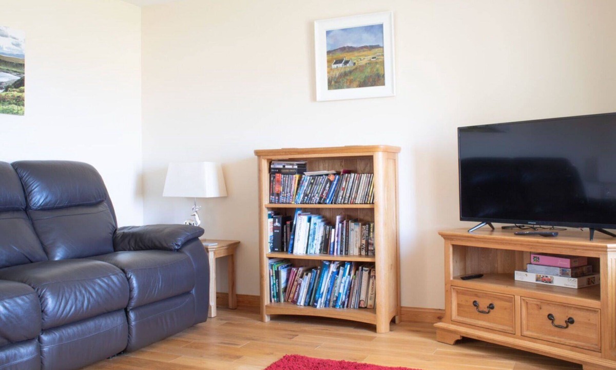 Staffin House | Wonderful private villa for 4 guests with WIFI and TV