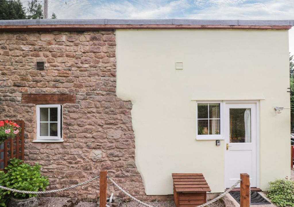 Mitcheldean House | Woods Edge