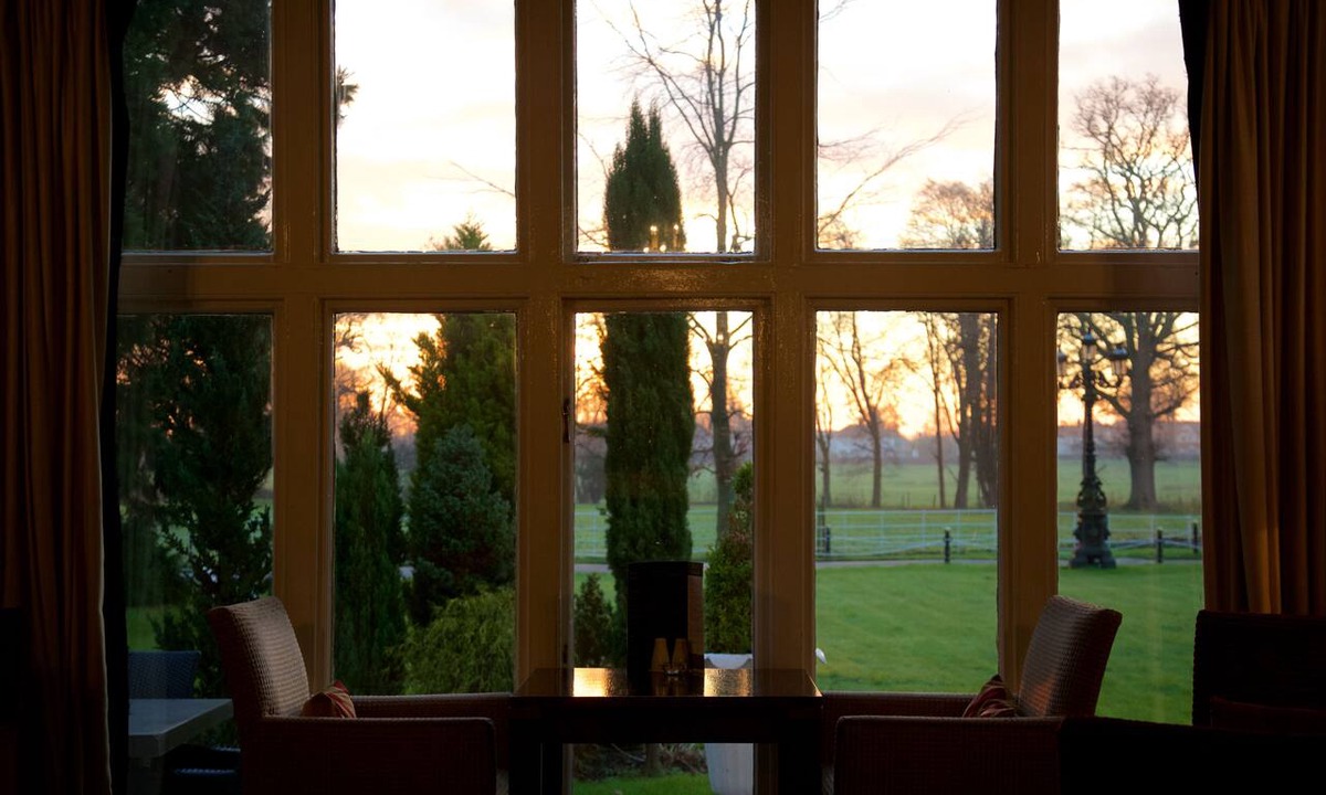 Rossett Hotel | Wrexham Llyndir Hotel by Belvilla