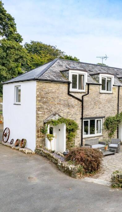 Lanreath House | Wykeham Coach House