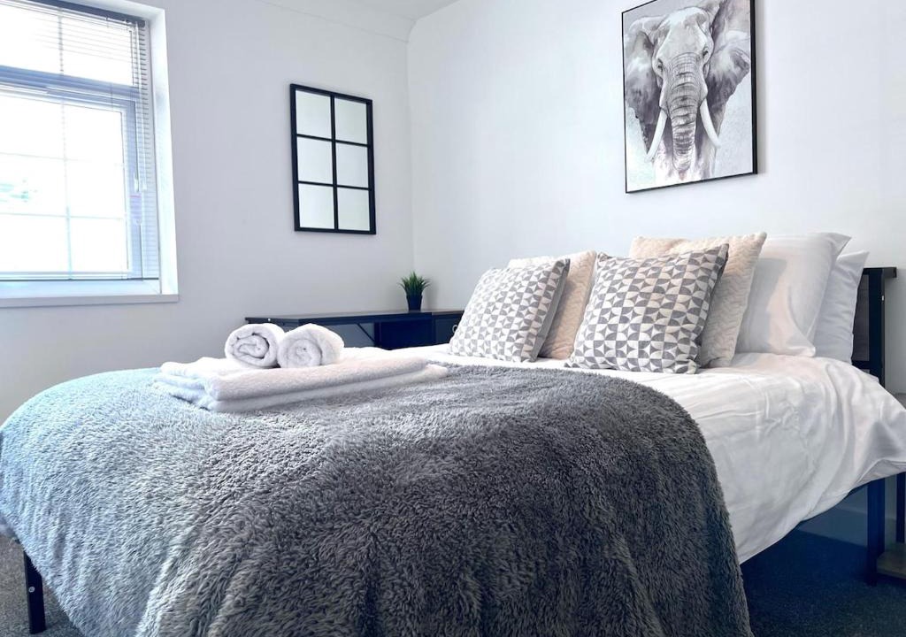 Worcester Apartment | Yastayzzz at Studio 2 Bransford Rd