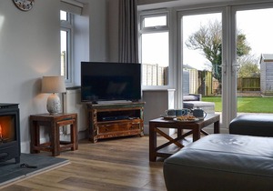 2 bedroom accommodation in Sea Palling