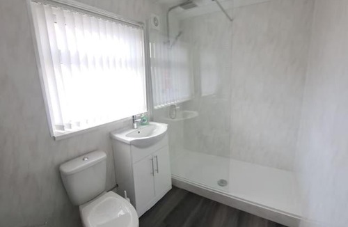 Dowlais Apartment | 1 Bed Apart