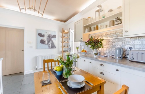 Colwyn Bay Apartment | 1 Bed in Glan Conwy (oc-g30282)