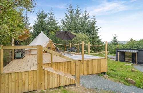 Fourstones Near Bentham RV Rental | 1 Bed in Austwick (oc-r32793)